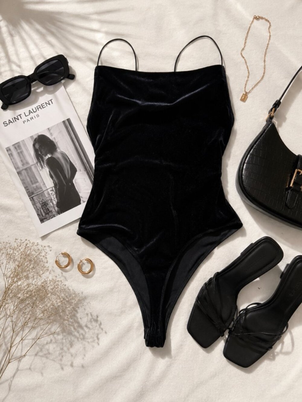 Abercrombie & Fitch Black Velvet Bodysuit Size Medium